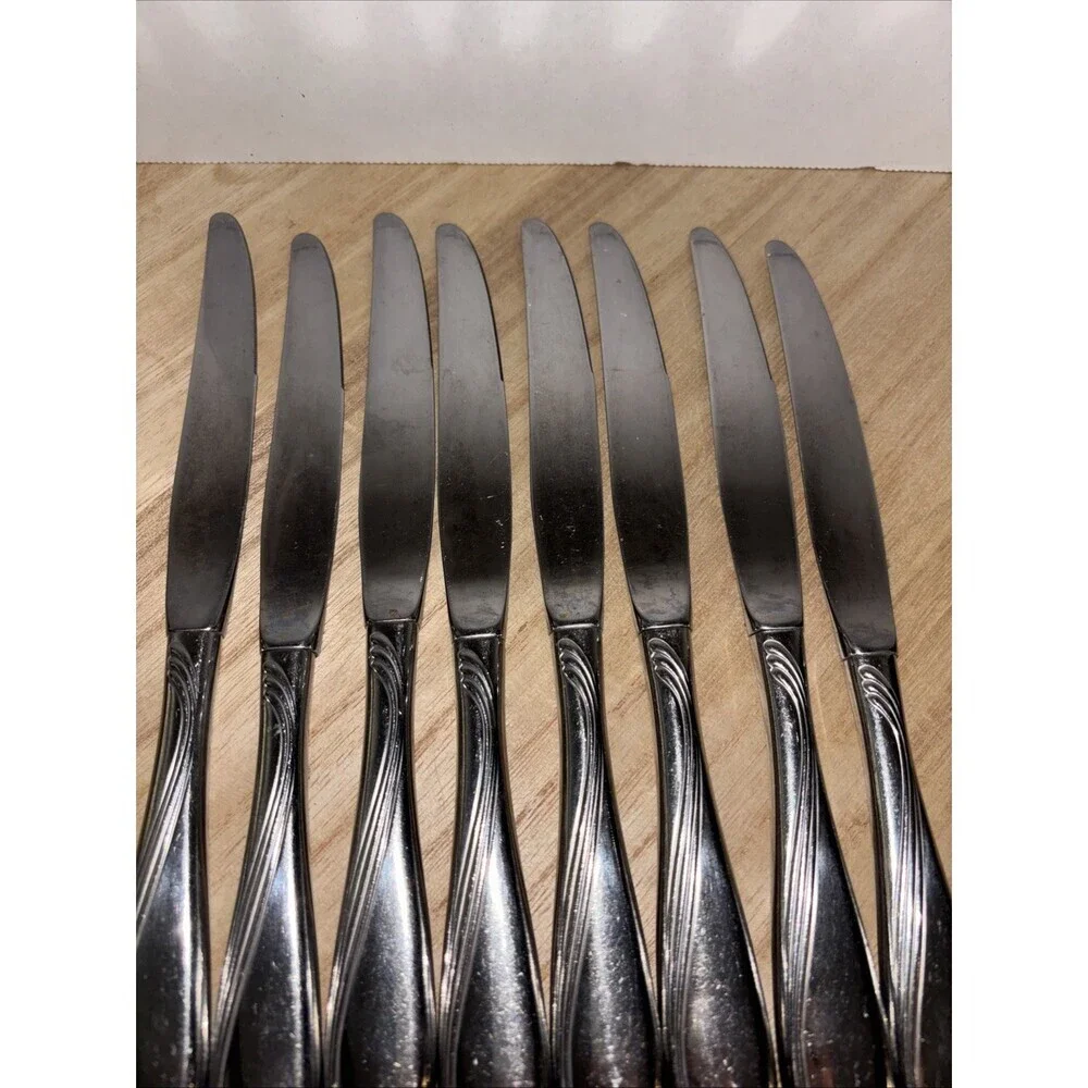 Oneida Camber Stainless Steel Dinner Knives Lot of 8 Silverware Replacement